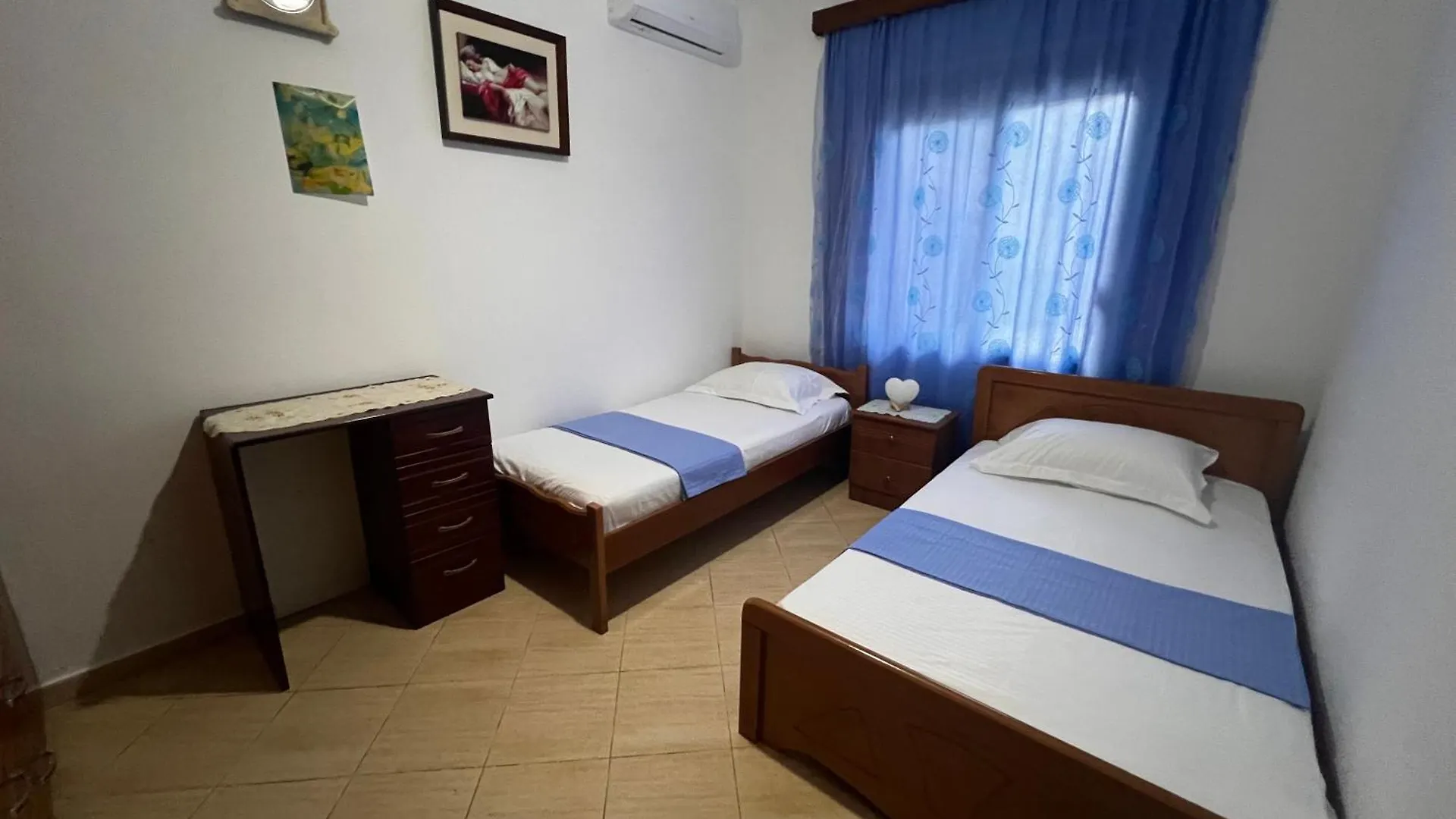Apartament Kristina Sarande 0*,  Albania