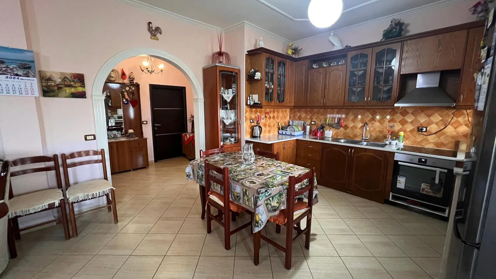 Apartament Kristina Sarande Apartment