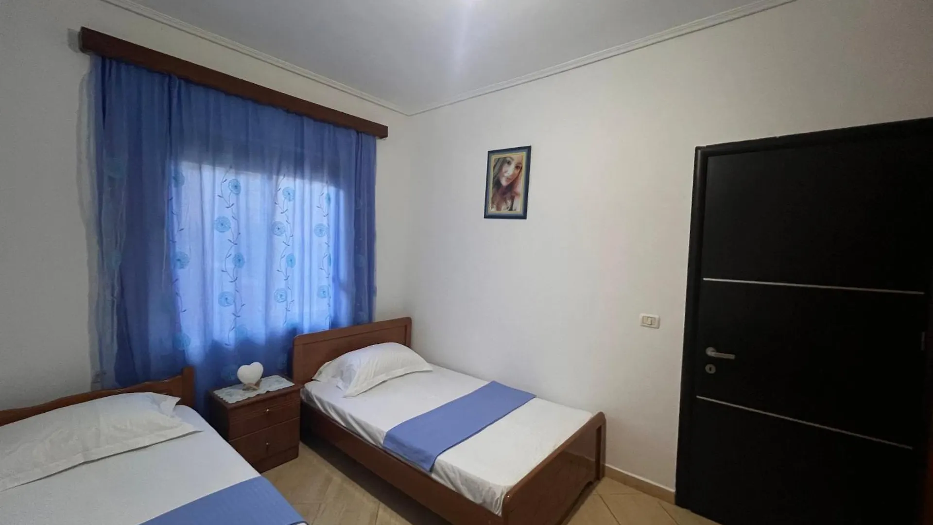 Apartament Kristina Sarande Apartment